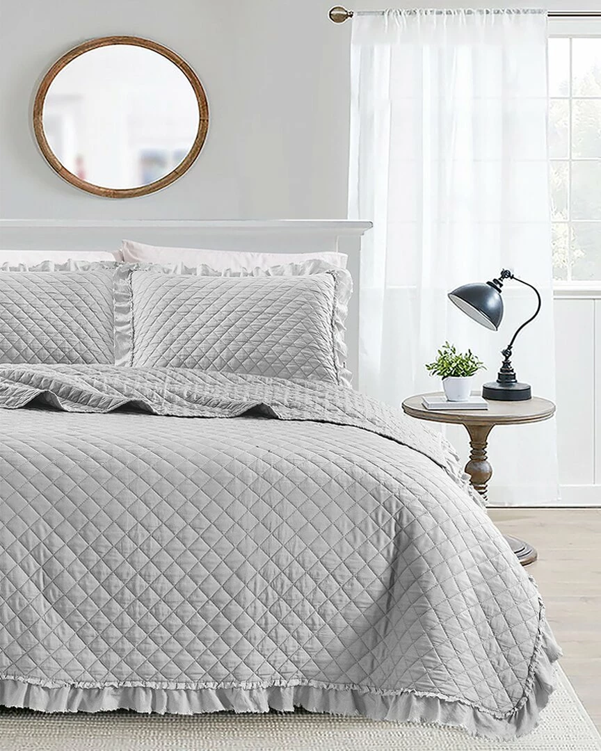 Melange Home Stonewash Diamond Ruffles Quilt Set Comforters & Quilts